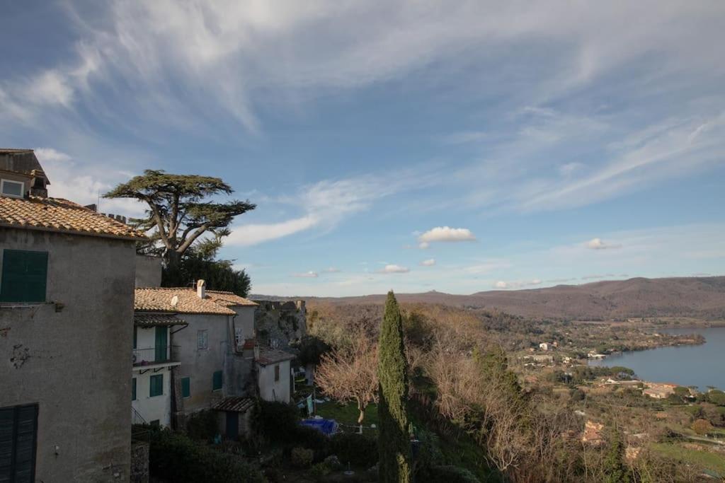 La Terrazza Nel Borgo Διαμέρισμα Bracciano  Εξωτερικό φωτογραφία