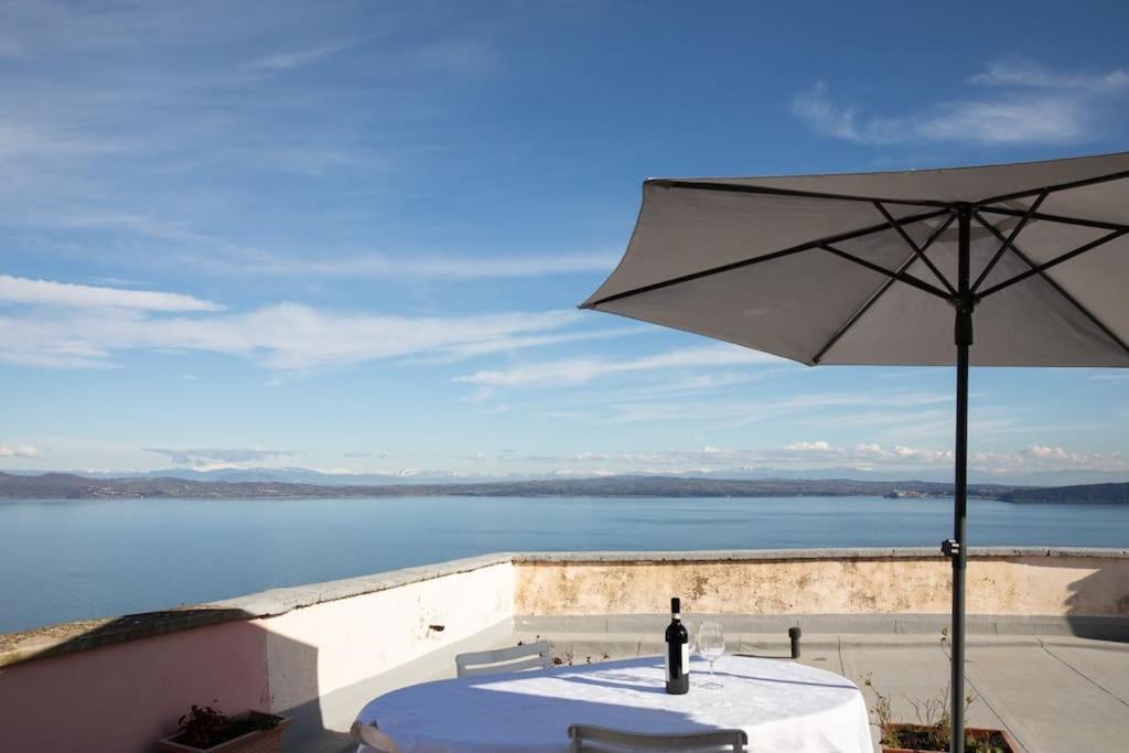 La Terrazza Nel Borgo Διαμέρισμα Bracciano  Εξωτερικό φωτογραφία